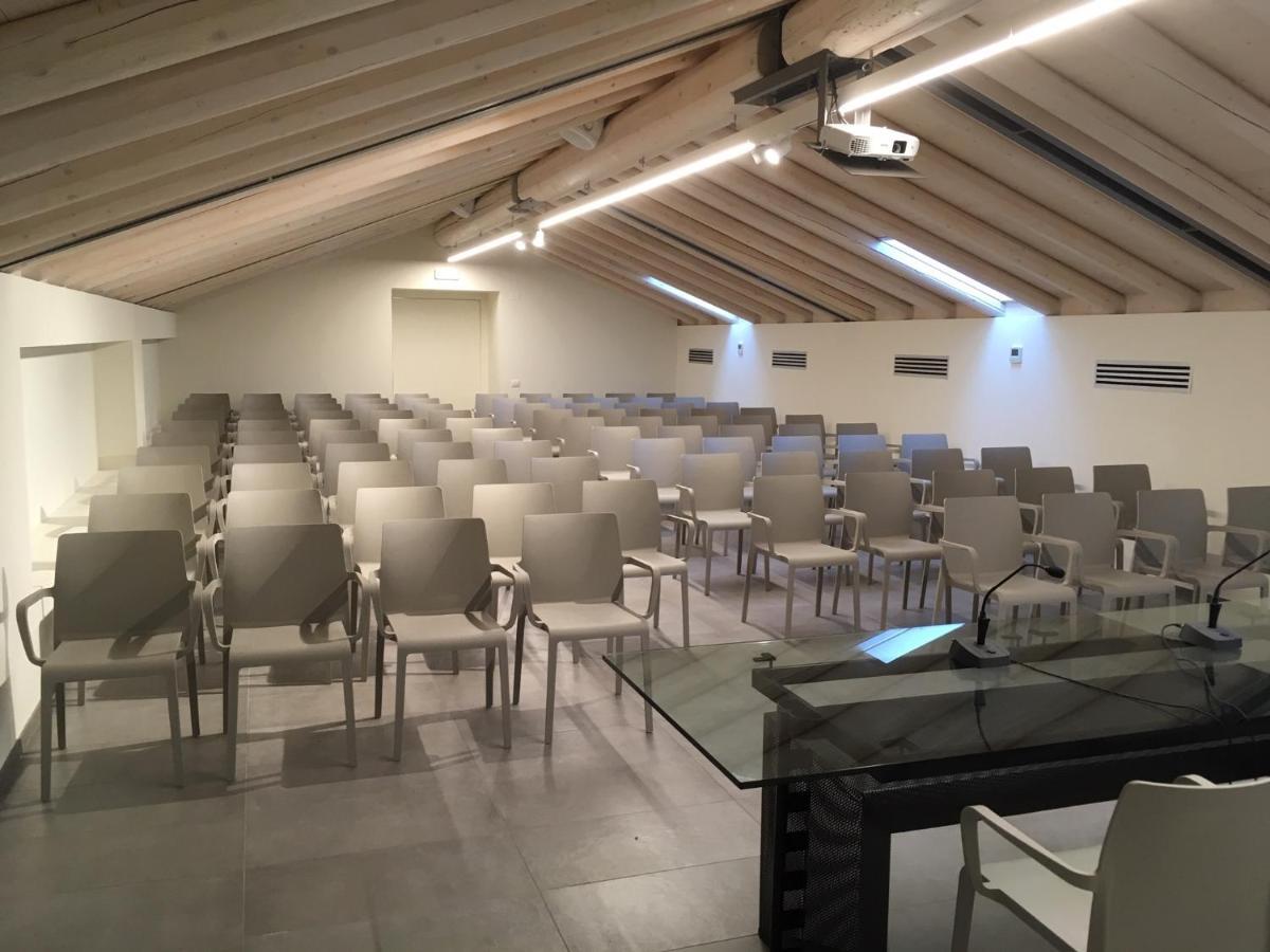La Ripa Boutique Hotel Albino Dış mekan fotoğraf